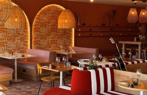 Istres Hotel | ibis Istres Trigance