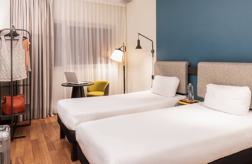 Barajas Hotel | ibis Madrid Aeropuerto Barajas