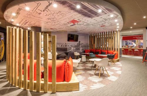 5th Arrondissement Hotel | ibis Marseille Timone