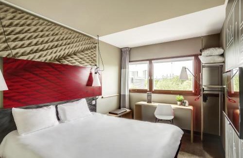 12th Arrondissement Hotel | ibis Paris Bercy Village
