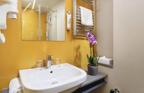 Ormezo Hotel | Ibis Styles Budapest Citywest