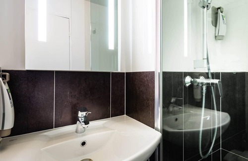 Hincmar Hotel | ibis Styles Reims Centre Cathédrale