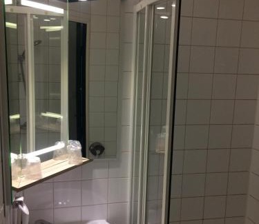 Val-de-Reuil Hotel | ibis Styles Rouen Val De Reuil