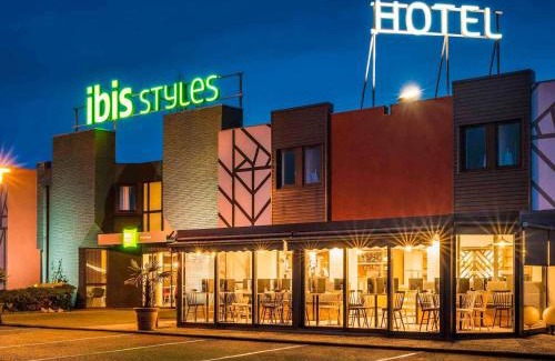 Val-de-Reuil Hotel | ibis Styles Rouen Val De Reuil