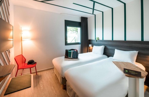 Val-de-Reuil Hotel | ibis Styles Rouen Val De Reuil