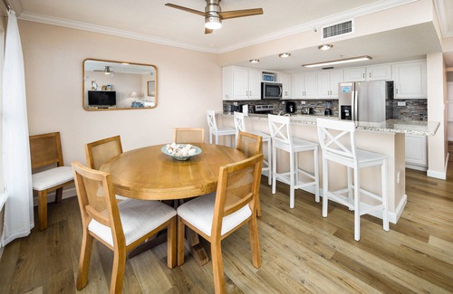 Fort Walton Beach Condo | IBR 3005: Gulf Secret – Oceanfront Luxury Views