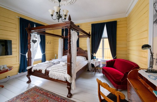 Grimstad Bed & Breakfast | Ibsens B&B
