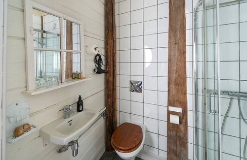 Grimstad Bed & Breakfast | Ibsens B&B