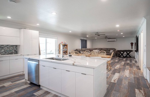 Las Vegas House | Iconic Vegas Estate - Mins to Strip /Airport /Events