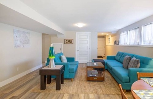 Kelowna Central Business District Apartment | Ideal Downtown Location