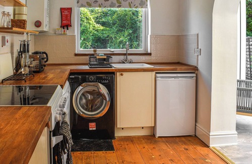 Harlech Cottage | Ideal for families with lots of living space.