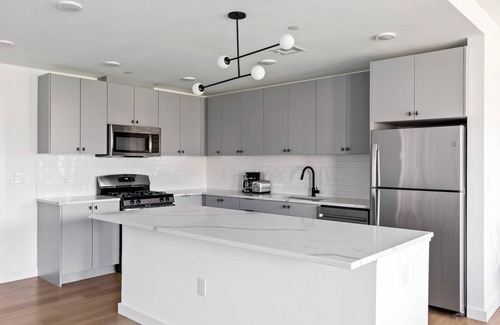 Hoboken Apartment | Ideal Hoboken 2BR w/W/D & Gym, nr Light Rail, by Blueground