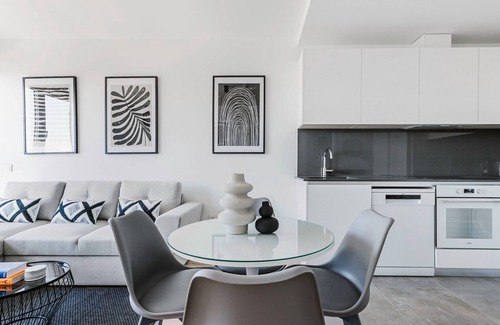 Palma-Palmilla Apartment | Ideal Martiricos - La Roca 1BR w/Doorman, nr Dining, by Blueground