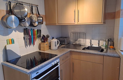 Sheringham Cottage | Ideally located period cottage with parking.