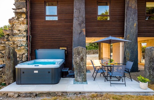 Dolgellau Cottage | IDRIS BARN, pet friendly, character holiday cottage in Dolgellau