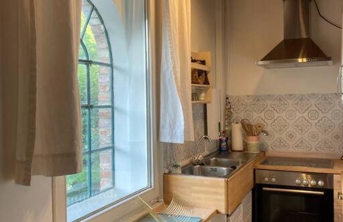 Haseldorf Apartment | Idylle unter Reet, gemütliche Ferienwohnug
