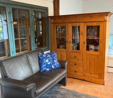 Haseldorf Apartment | Idylle unter Reet, gemütliche Ferienwohnug