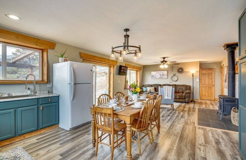 Beulah Cabin | Idyllic Rye Cabin: Deck w/Mountain Views!