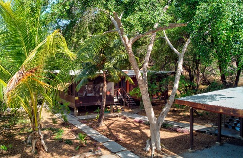 Puako House | Idyllic Setting on Waialea Bay - White Sand Beach, Family Friendly