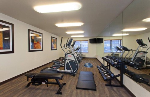 New Tacoma House | If you’re traveling for business or leisure, stay with us