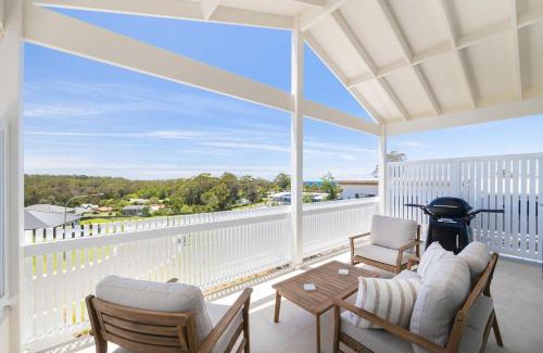 Mollymook House | Igloo - Mini