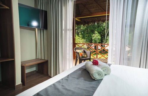 Puerto Maldonado Hotel | IKAM Riverview Amazon Lodge - Asociado Casa Andina