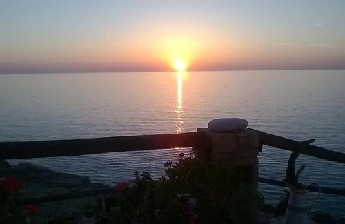Armenistis House | Ikarian Endless Blue