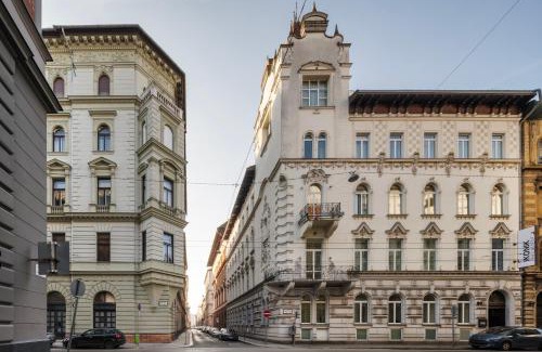 Belvaros - Lipotvaros Hotel | Ikonik Parlament
