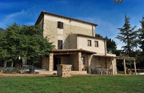 Montecchio House | Il Casale Di Mario