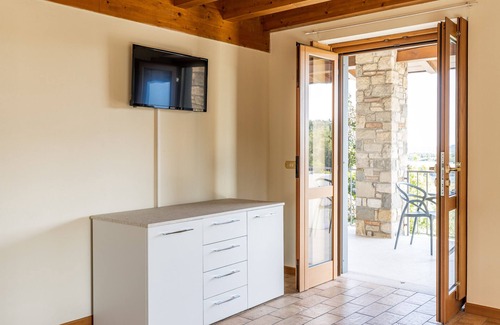 Lonato del Garda Apartment | Il Casale Lonato Luna