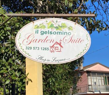 Sarzana House | Il Gelsomino Garden Suite