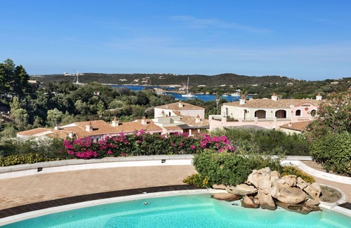 Liscia di Vacca Apartment | Il Giardino degli Oleandri by Interhome