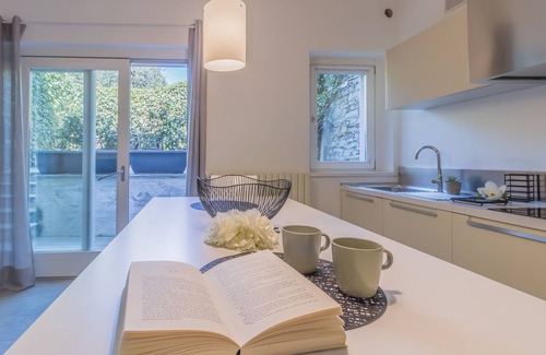 Varenna Apartment | Il Giardino di Alice