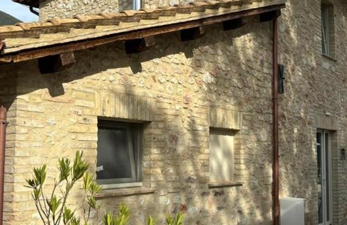 Ponte Valleceppi House | Il Leccino - Casale Piccolo