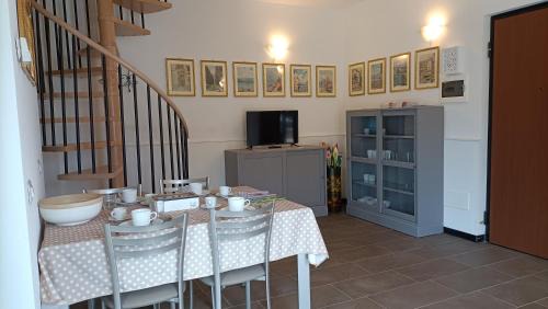 Santa Maria - Rezzonico House | Il Mulino di Marena - Larihome A31