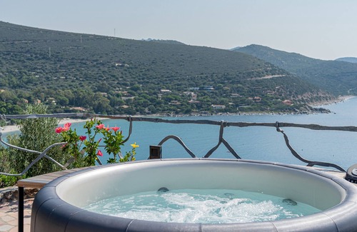 Villaggio delle Mimose Villa | Il Rifugio degli Artisti: beautiful sea view