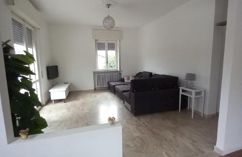 Gallarate Apartment | Il terrazzo dei 3
