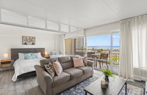 Waikiki Apartment | Ilikai Hotel with Ocean View