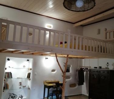 Aperathos Apartment | Imellos