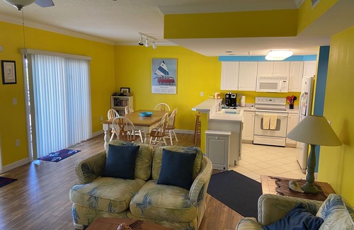 North Ocean City Condo | Immaculate 2 BR/2BA Condo, steps from the Beach and Northside Park in North OC