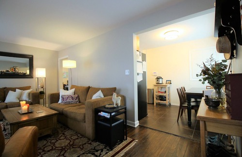 Indianapolis House | Immaculate Mid-Century/Modern SoBro Cottage