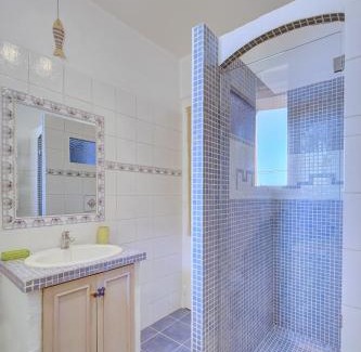 Riou - Petit Juas - Av de Grasse Apartment | IMMOGROOM - Cosy Apartment - Quiet Place - Provencal style