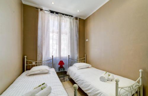 Le Suquet Apartment | IMMOGROOM - Historic Area Le Suquet - 6min from the beaches