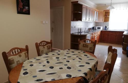 Hajduszoboszlo Apartment | Imola És Andrea Apartmanház