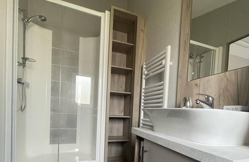 Camber Cabin | Impeccable 3- bed luxury Lodge in Camber Sands