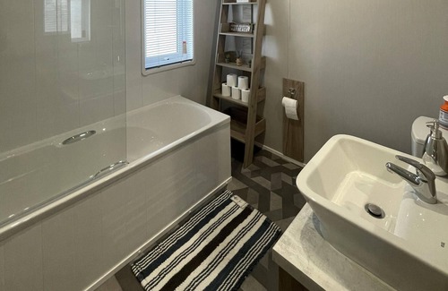 Camber Cabin | Impeccable 3- bed luxury Lodge in Camber Sands