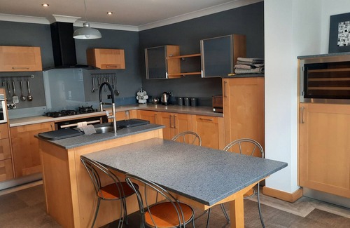 Stockton-on-Tees House | Impeccable 5-Bed House in Stockton-on-Tees