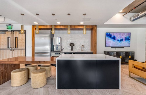 Rio Grande Apartment | Impeccable1BSaltPalace+DeltaPoolSpaGymPrkg+Views