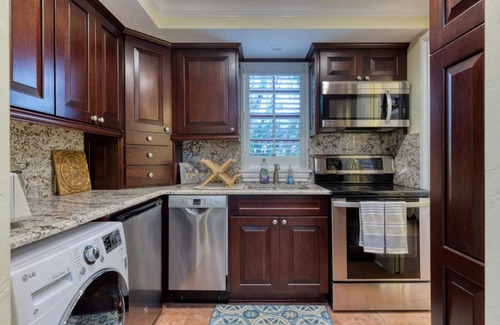 El Cid House | Impeccably Restored Historic Home