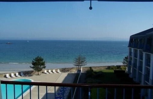Treboul Apartment | Impregnable sea view apartment, direct access to the beach and thalasso of douarnenez